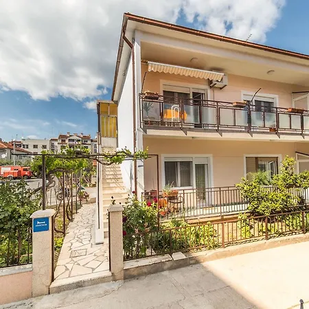 Apartamento Marko Trogir